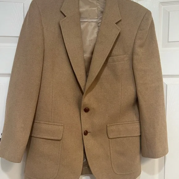 READGATE‎ EXCLUSIVELY ROBINS 100% Real Camel hair coat/ blazer in beige cream